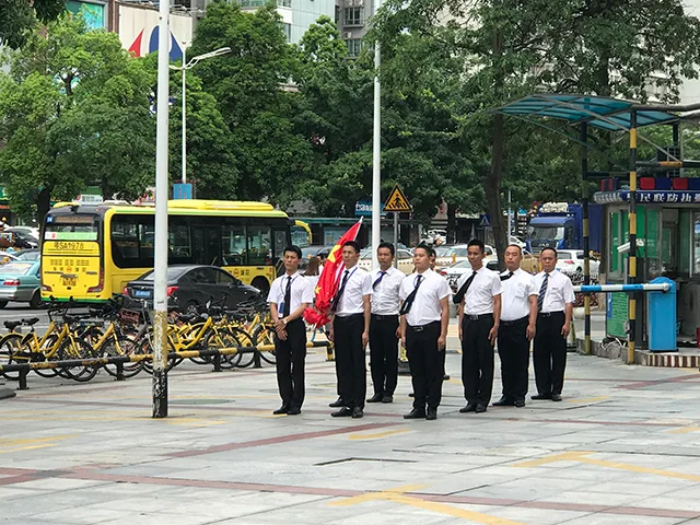 培训演习，欢笑畅玩，南城店团队建设活动风生水起