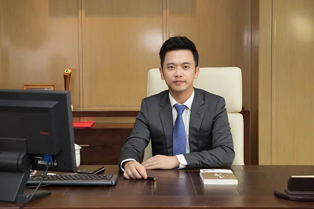 南国城报专访海雅集团执行总裁涂尔鹏先生：海雅，与柳州共谋远、共前进