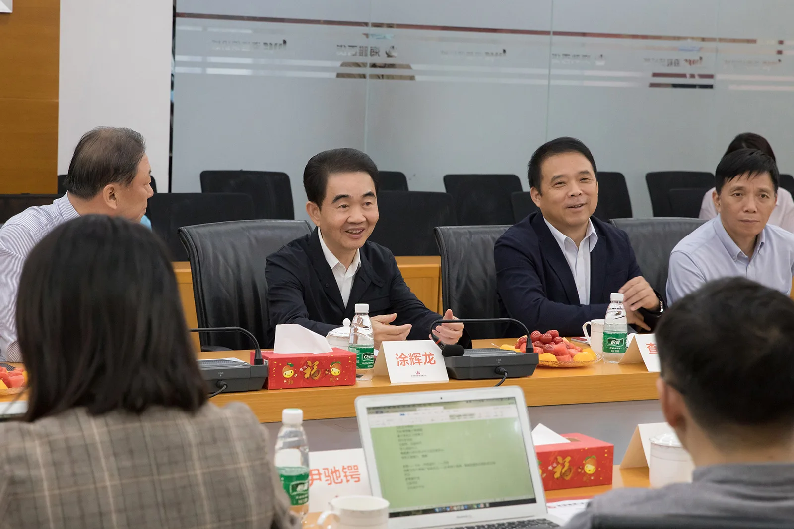 合作共赢 优势互补——海雅文化携手湖南广电共谋发展新思路
