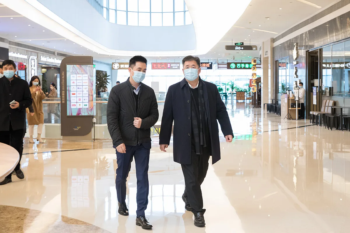 深圳市税务局党委委员、副局长吴德一行到海雅集团调研
