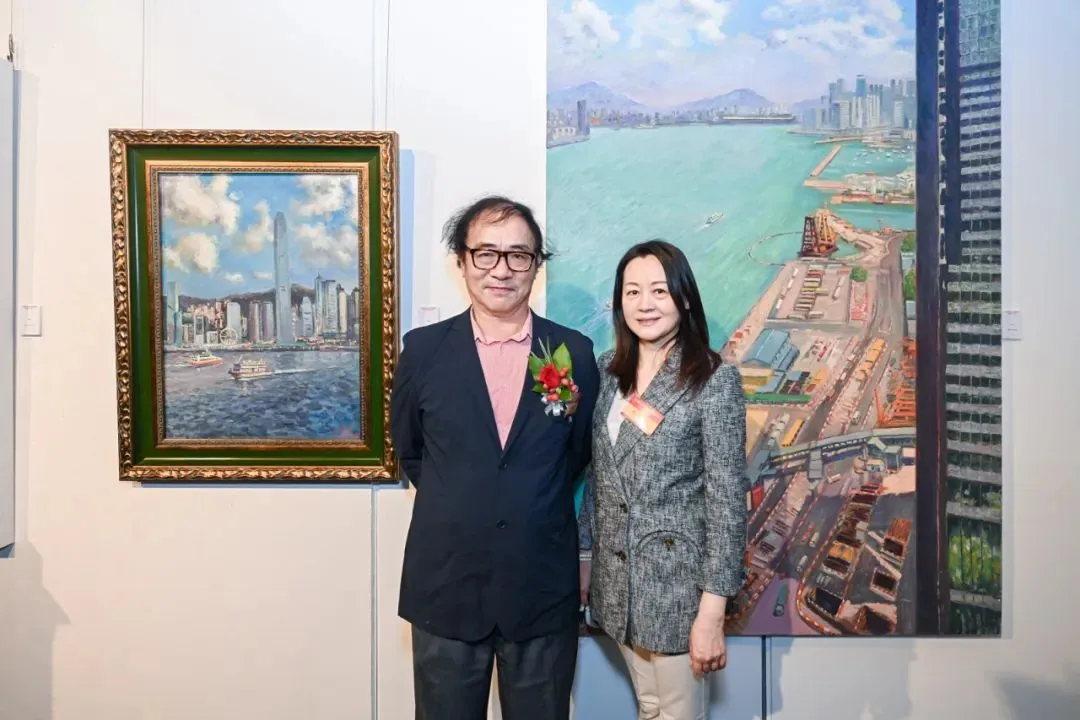 海雅集团董事局主席涂辉龙在香港各界文化促进会大型美术作品展开幕式上发表视频致辞