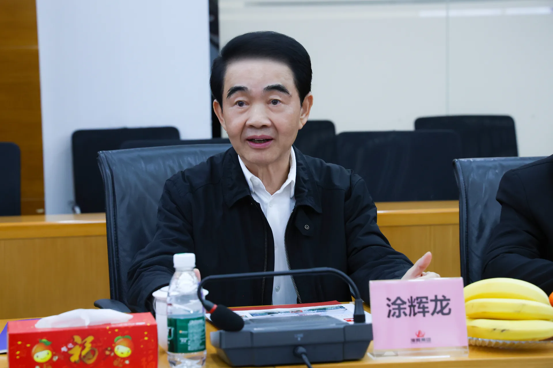 携手海雅共筑梦！深圳市慈善会戴北方会长一行到深圳海雅（集团）有限公司走访交流